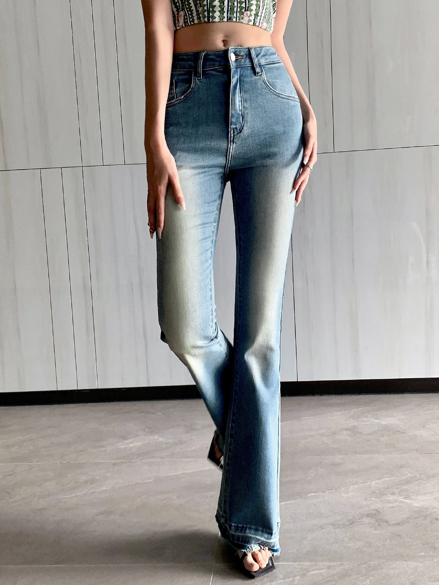 Y2K High-Waist Flared Jeans - Slim Fit Pants 