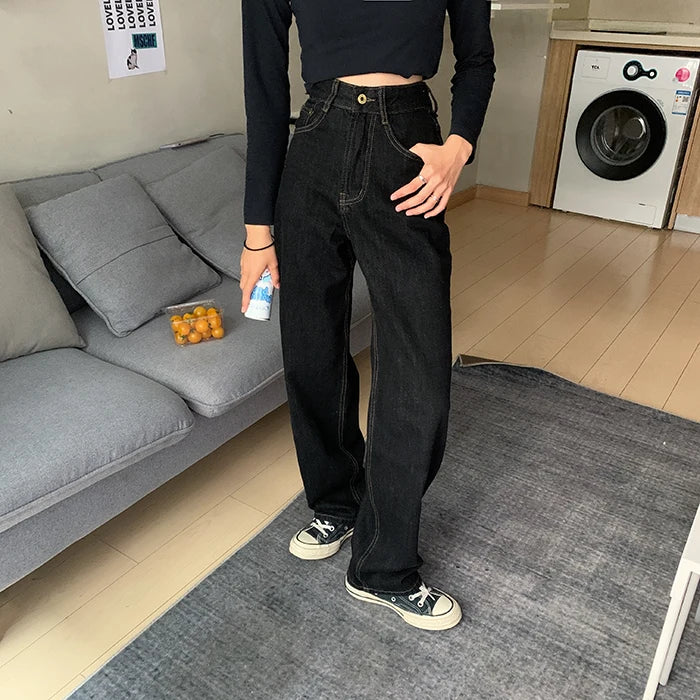 High-waist black wide-leg jeans 