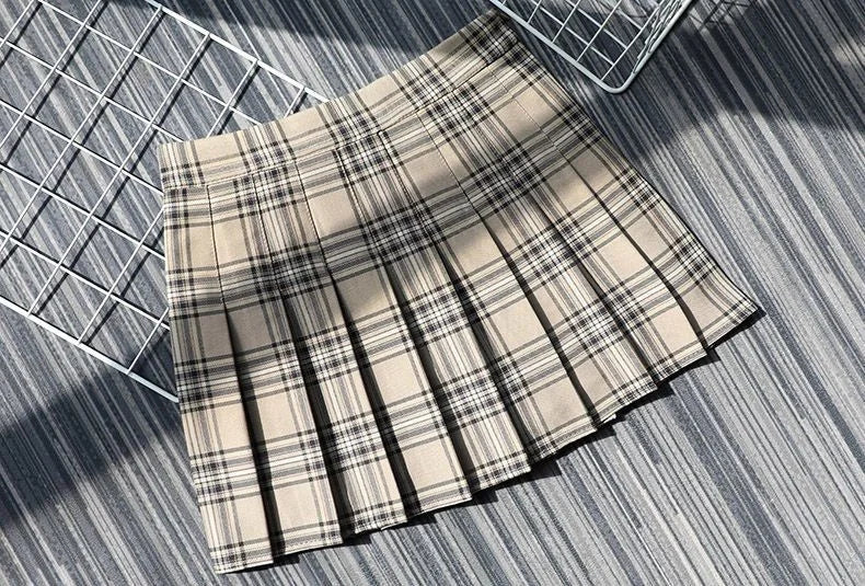 yunyiwa - Plaid A-Line Mini Skirt 