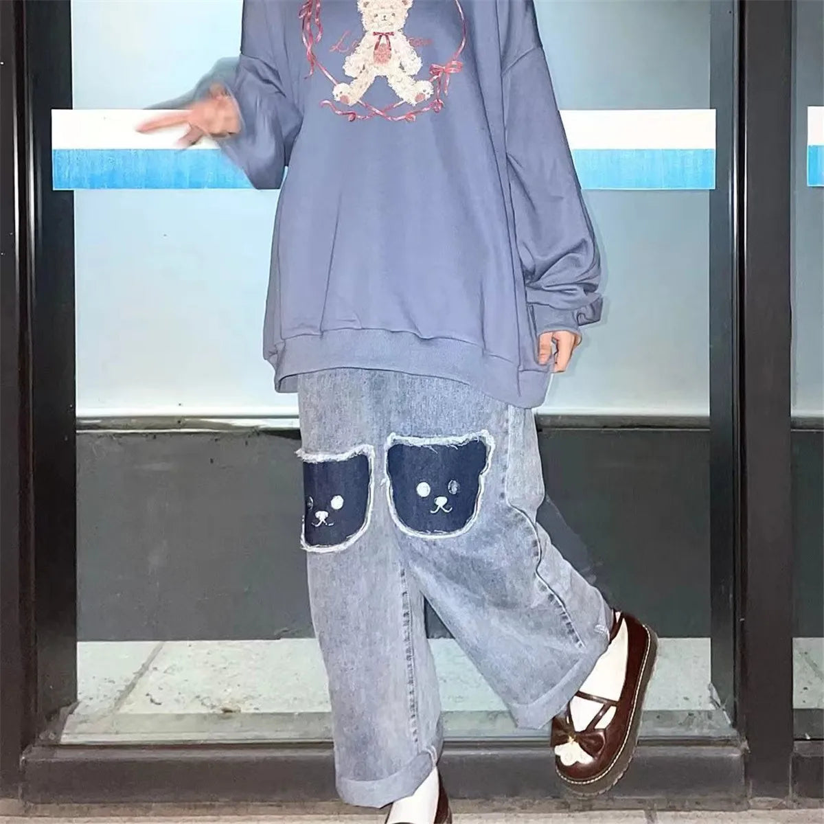 Harajuku-Style Baggy Jeans mit süßem Hip-Hop-Bären-Design