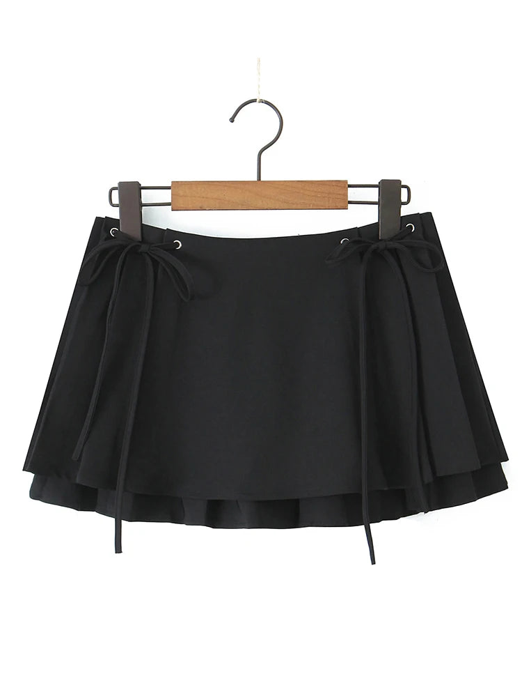 Chu Sau - Sweet Bow Tie Low-Waist Mini Skirt