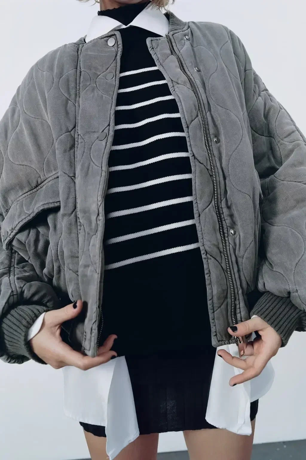 Women's Quilted Bomber Jacket - Loose Fit 