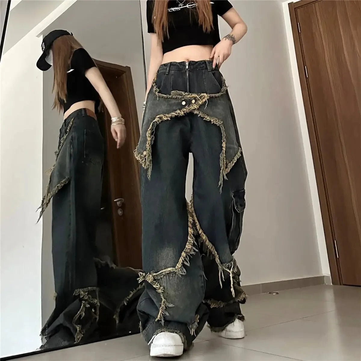 Wide-Leg Baggy Jeans - Fashionable Y2K Star Print