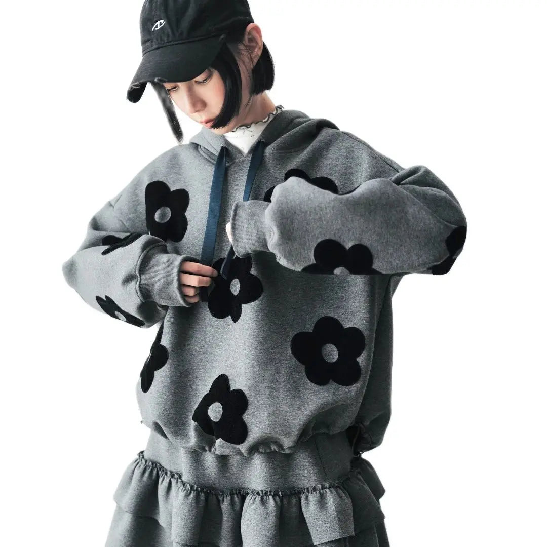 IMAKOKONI - Original Design Gray Hooded Flower Patch Hoodie