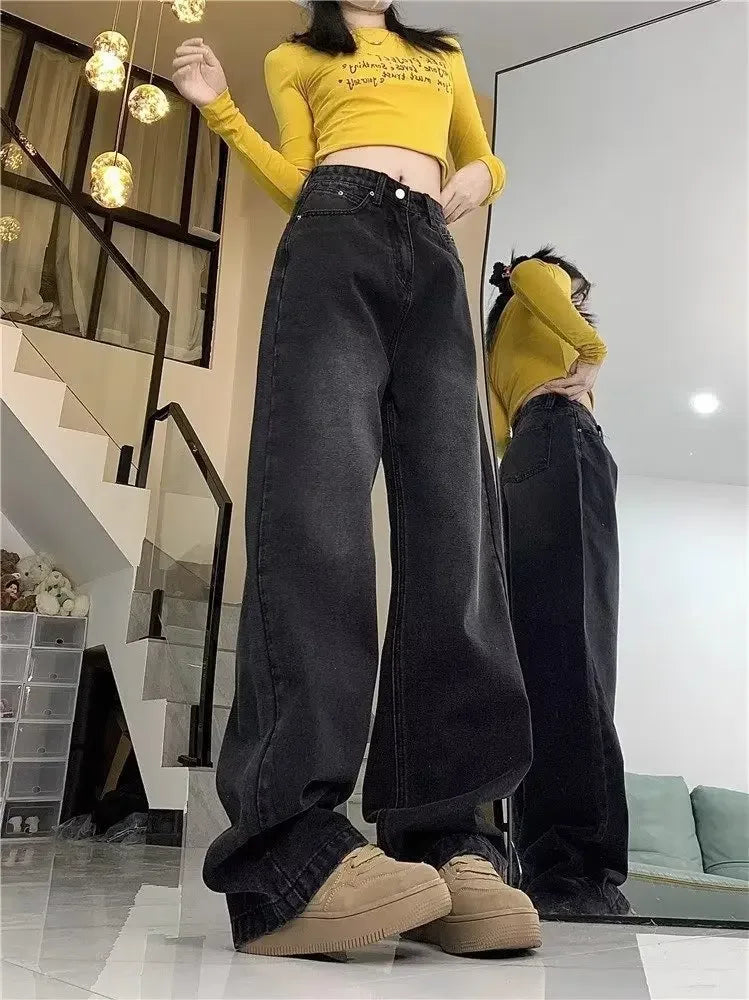 Vintage high-waisted straight-leg fleece-lined jeans 