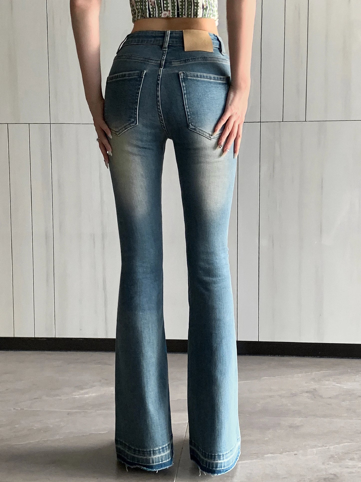 Y2K High-Waist Flared Jeans - Slim Fit Pants 