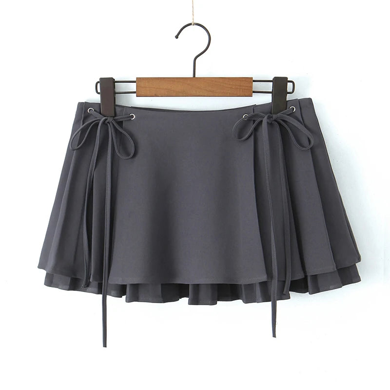 Chu Sau - Sweet Bow Tie Low-Waist Mini Skirt