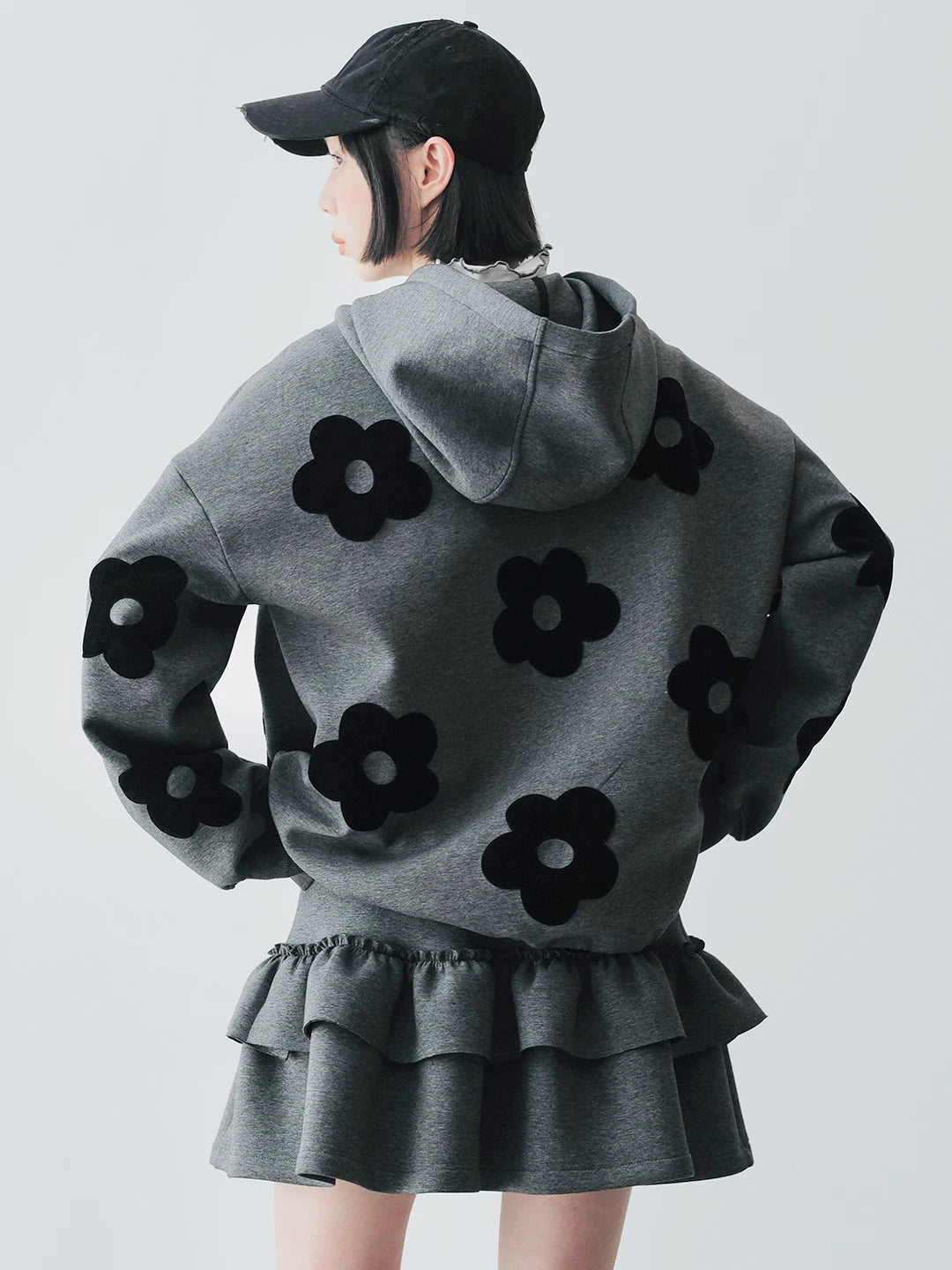 IMAKOKONI - Original Design Gray Hooded Flower Patch Hoodie