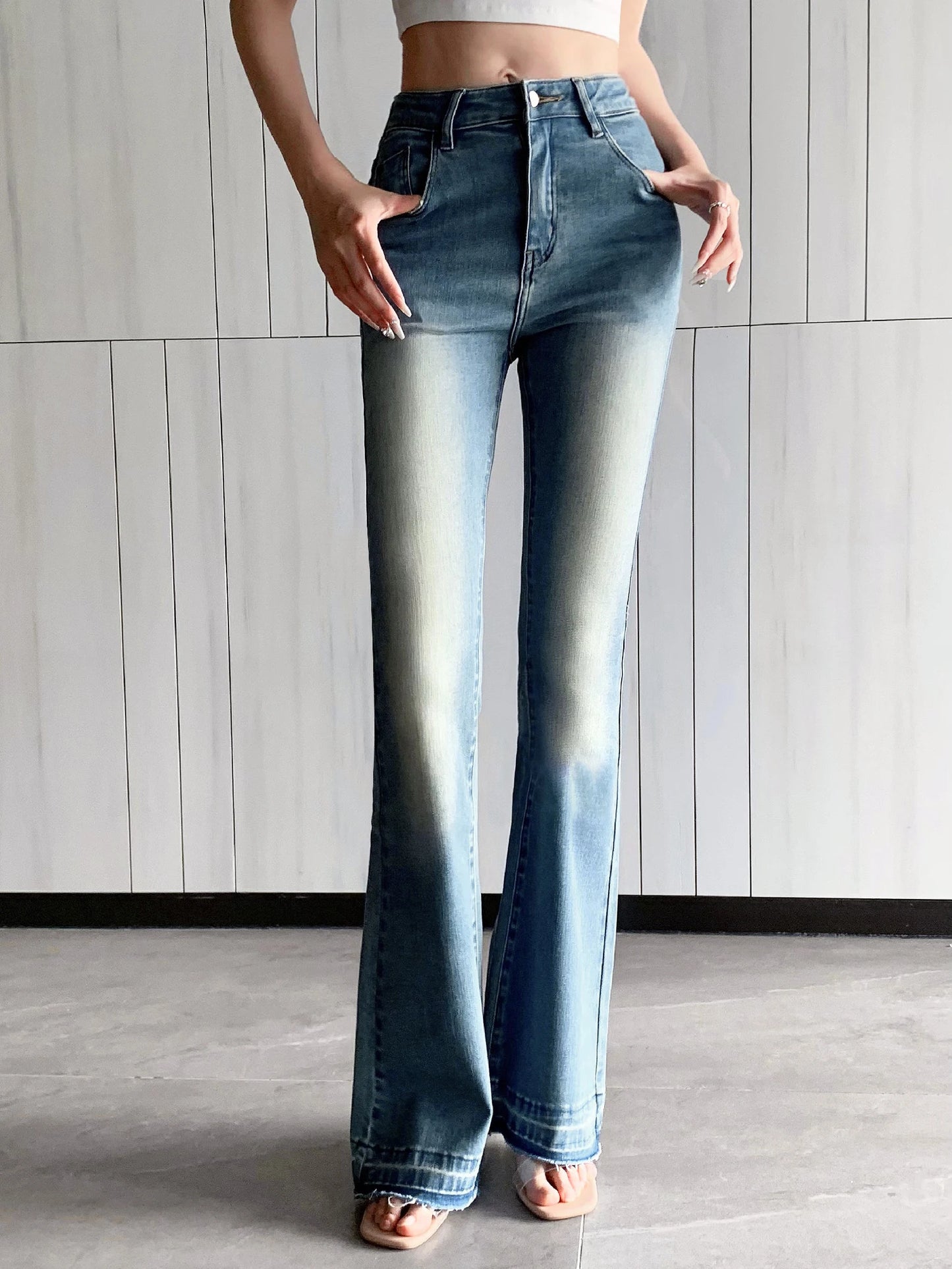 Y2K High-Waist Flared Jeans - Slim Fit Pants 