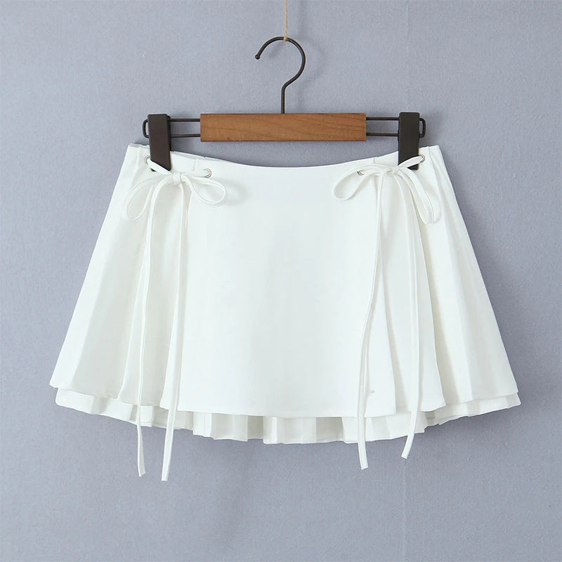 Chu Sau - Sweet Bow Tie Low-Waist Mini Skirt