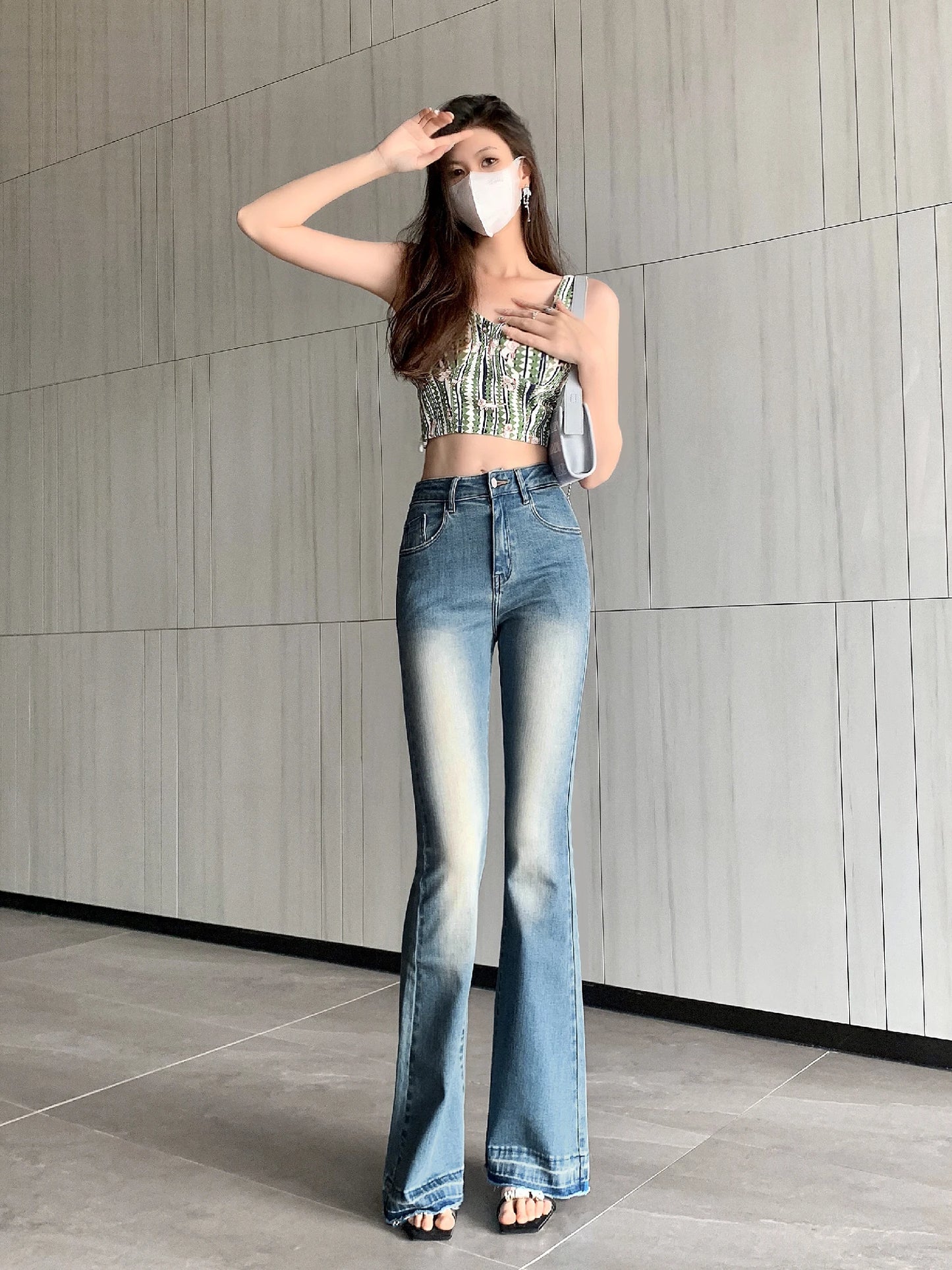 Y2K High-Waist Flared Jeans - Slim Fit Pants 