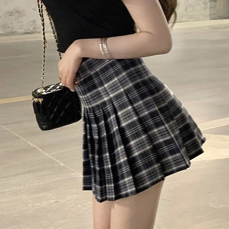 yunyiwa - Plaid A-Line Mini Skirt 