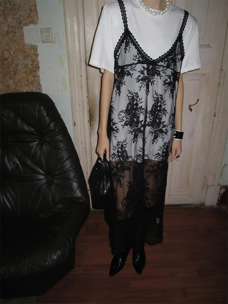 REDDACHiC - Retro Black Lace Sheer Smocked Long Dress