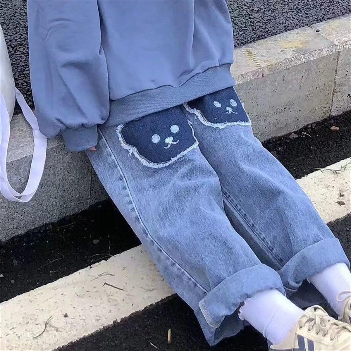 Harajuku-Style Baggy Jeans mit süßem Hip-Hop-Bären-Design