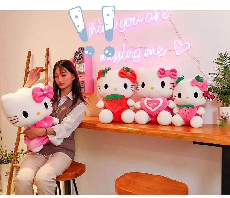 Hello Kitty - Strawberry Plushie 