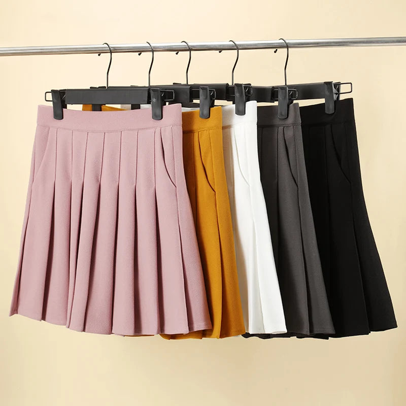 Pleated Skirt with Pockets 